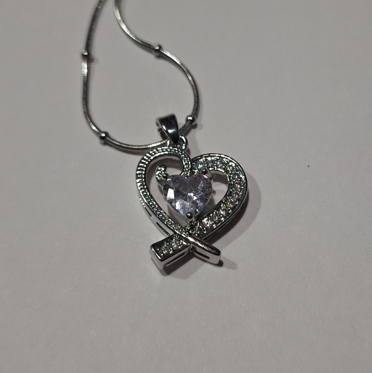 گردنبند قلب عشق بینهایت – Heart Infinity Necklace